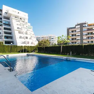 Pets Friendly Apartment, Next To The Marina And Arroyo De La Miel Apartment Benalmadena